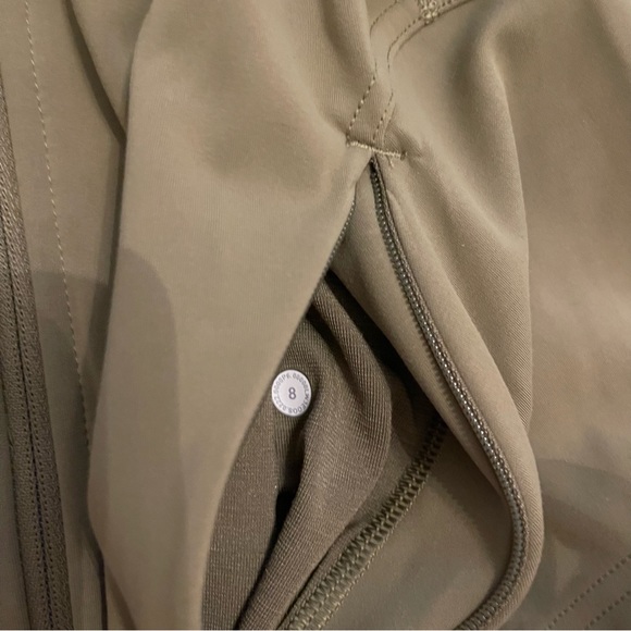 Lululemon instill jacket bronze green - Picture 4 of 6